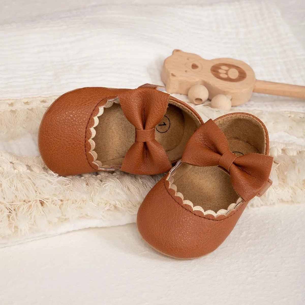 Baby Girls Soft Princess Dress Flats Shoes Infant Wedding Mary Jane Anti-Slip First Walker Newborn Shoe Baptism Christening Texture Sole Sneaker Shoes