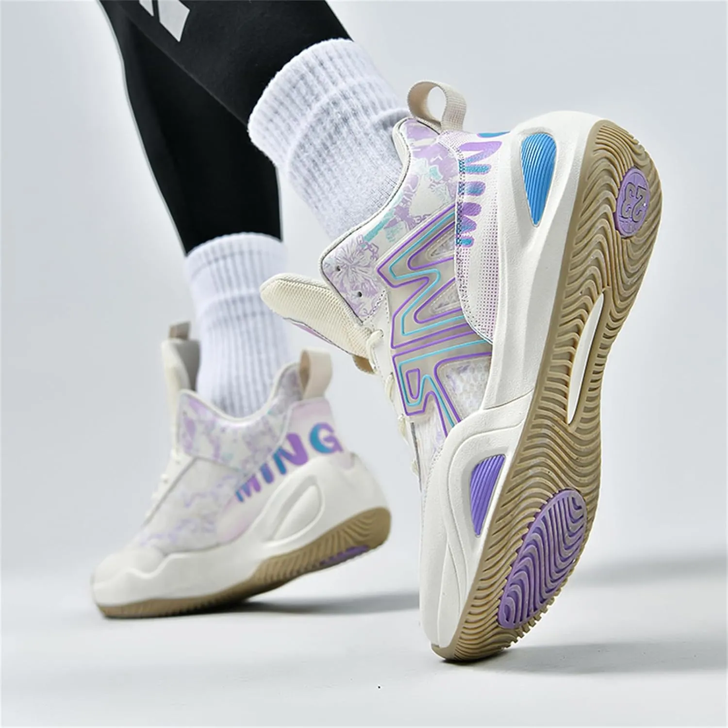 Men's Lace Up Basketball Shoes with Arch Support Fashion High-Top Breathable Sports Sneakers Running Walking Shoes