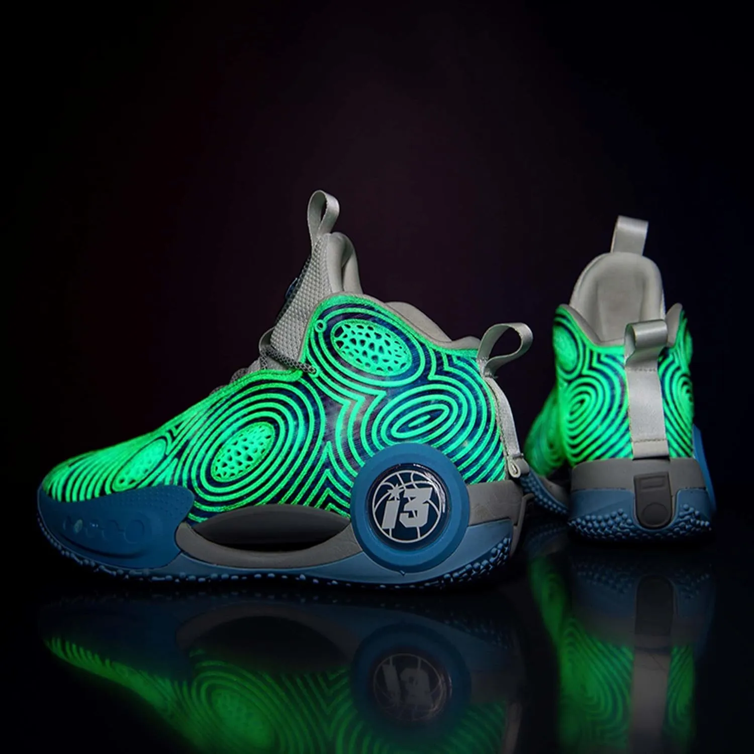 Mens Night Glow Basketball Shoes Classic Lace up High Top Casual Sports Shoes High Elastic Running Shoes Comfortable and Durable Competition Training Shoes Wide Edition Breathable Baseball Shoes