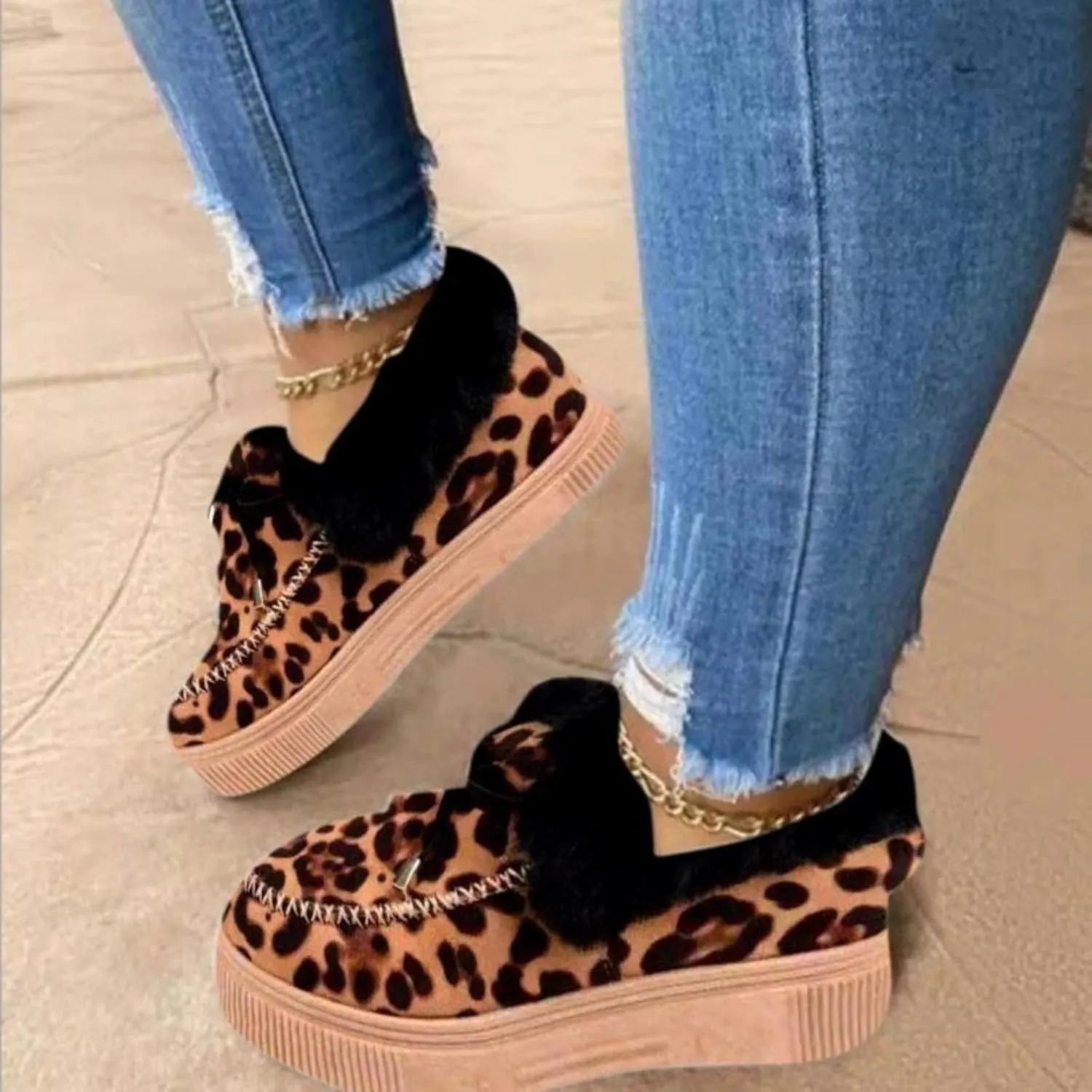Winter Boots For Women Fashion Cotton Warm Fur Lined Snow Boots Comfortable Casual Fashion Trendy Fuzzy Loafers Shoes